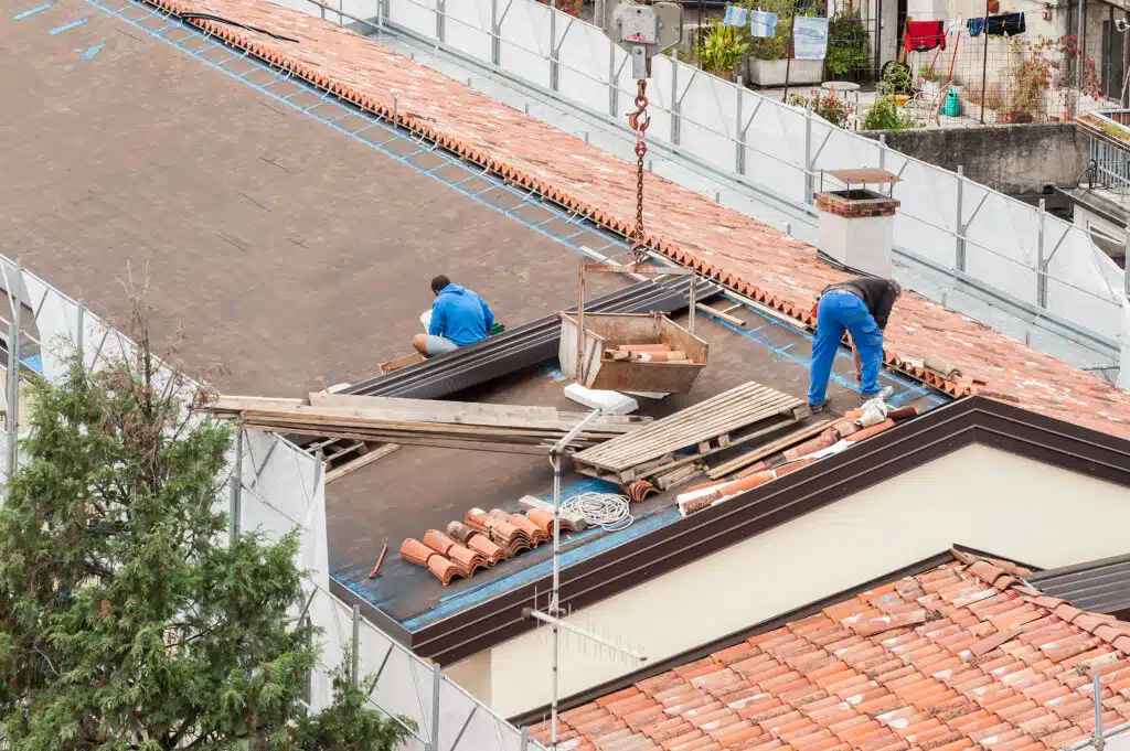 Roof Replacement in Los Angeles